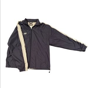NEW BALANCE LARGE NAVY WITH WHITE ACCENT WINDBREAKER